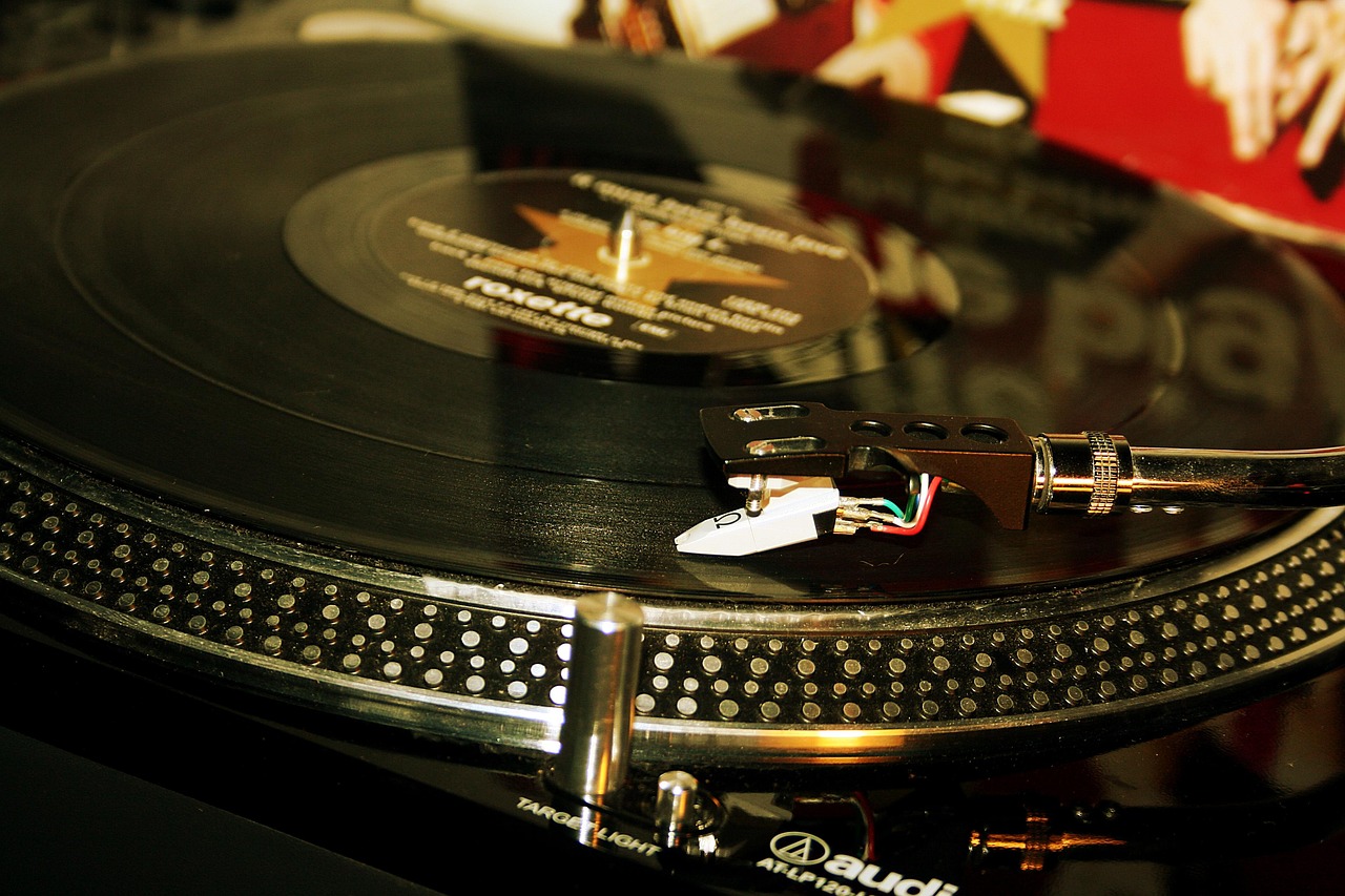 turntable 4700023 1280